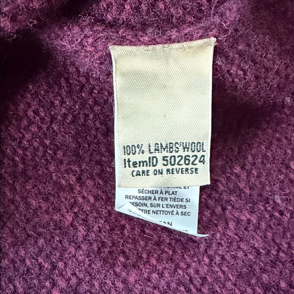 L.L. Bean Women's Burgundy 100% Lambswool Sweater Womens Small
Bundle discount - Picture 5 of 5